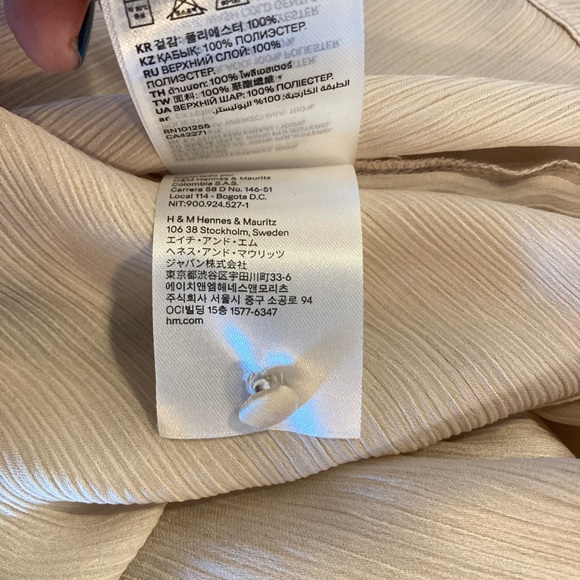NWT H&M Blouse Sheer Ivory S Career Sexy. - Picture 6 of 10